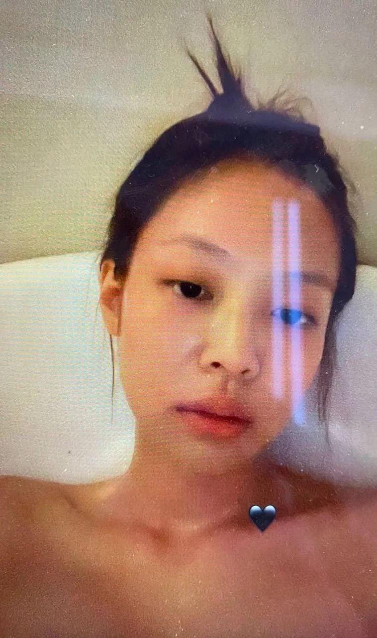 Jennie kim leaked photos